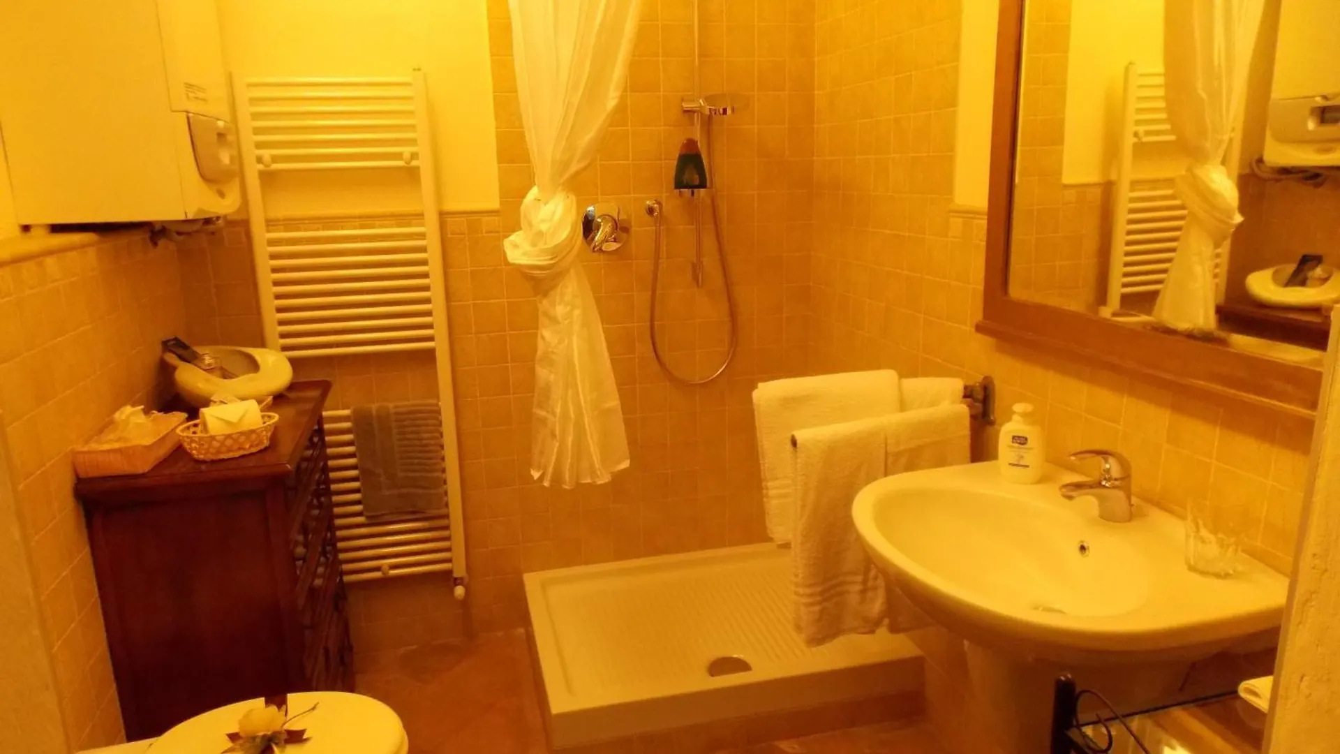 Bed And Breakfast Di Charme La Bonarella Russi 0*,  Italie